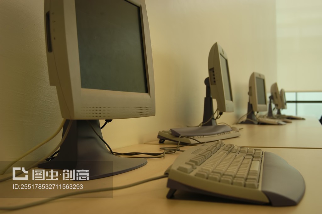 計(jì)算機(jī) 現(xiàn)代科技的基石與未來之路